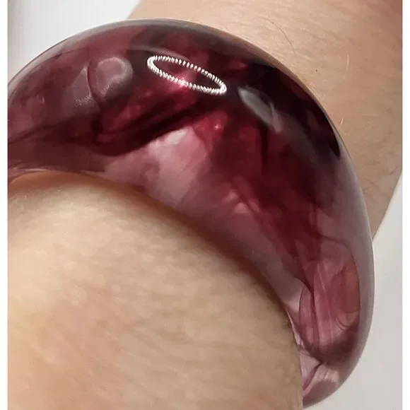 New Without Tags Pink Clear Chunky Ring Size 8 - Picture 2 of 4